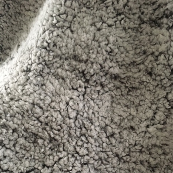 *1 LEFT* - Thread & Supply Charcoal Wubby Pullover - Picture 5 of 8